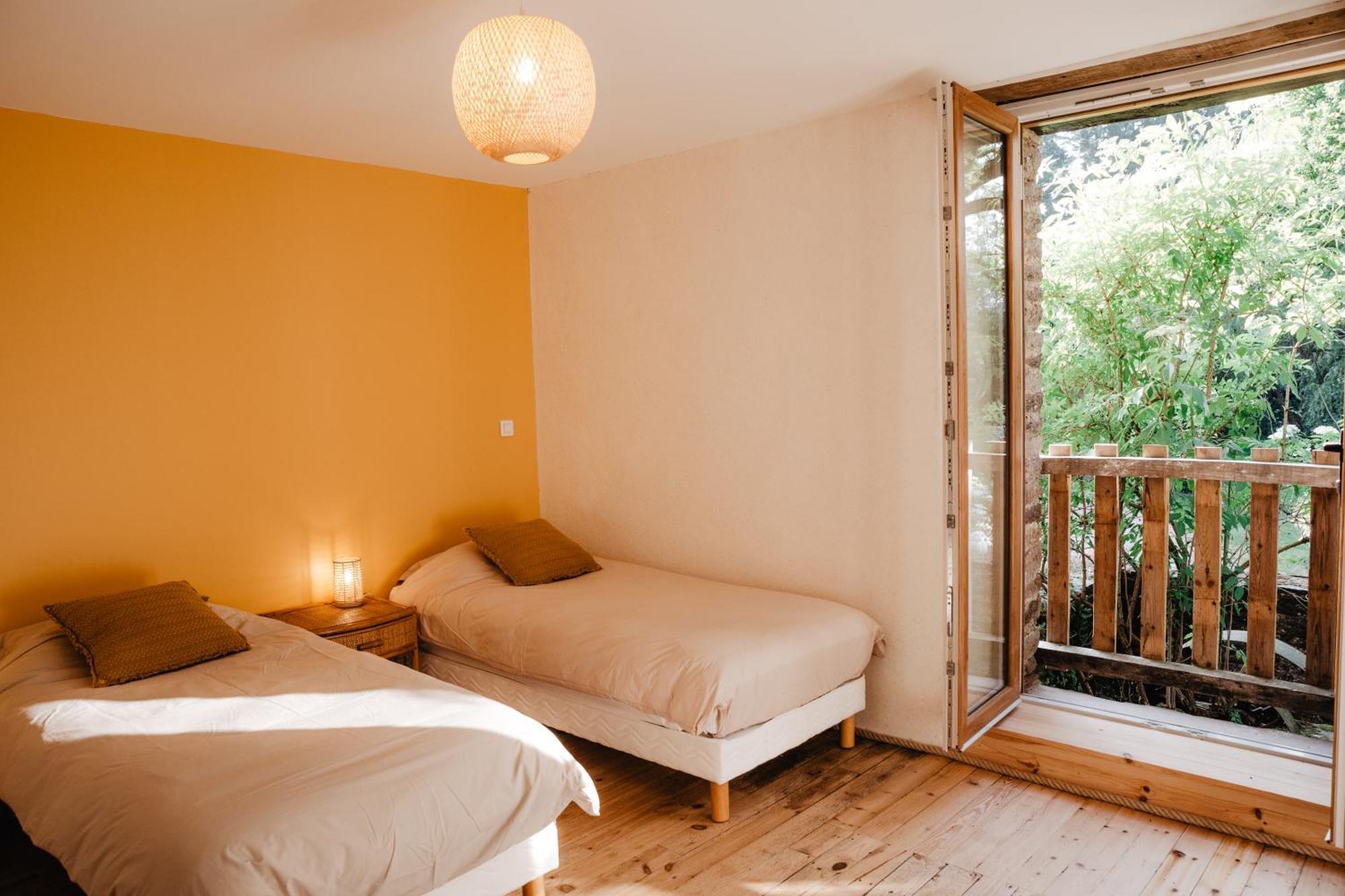 Chambre D'Hote En Gite - Moulin De La Houssaie - Broceliande Guer Eksteriør bilde